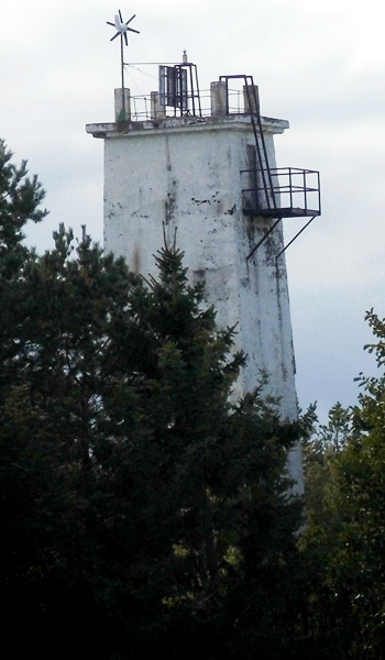 Leuchtturm Hijiessaare, Seeseite, Estland