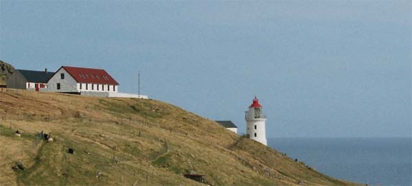 Leuchtturm Nolsoy Landschaft